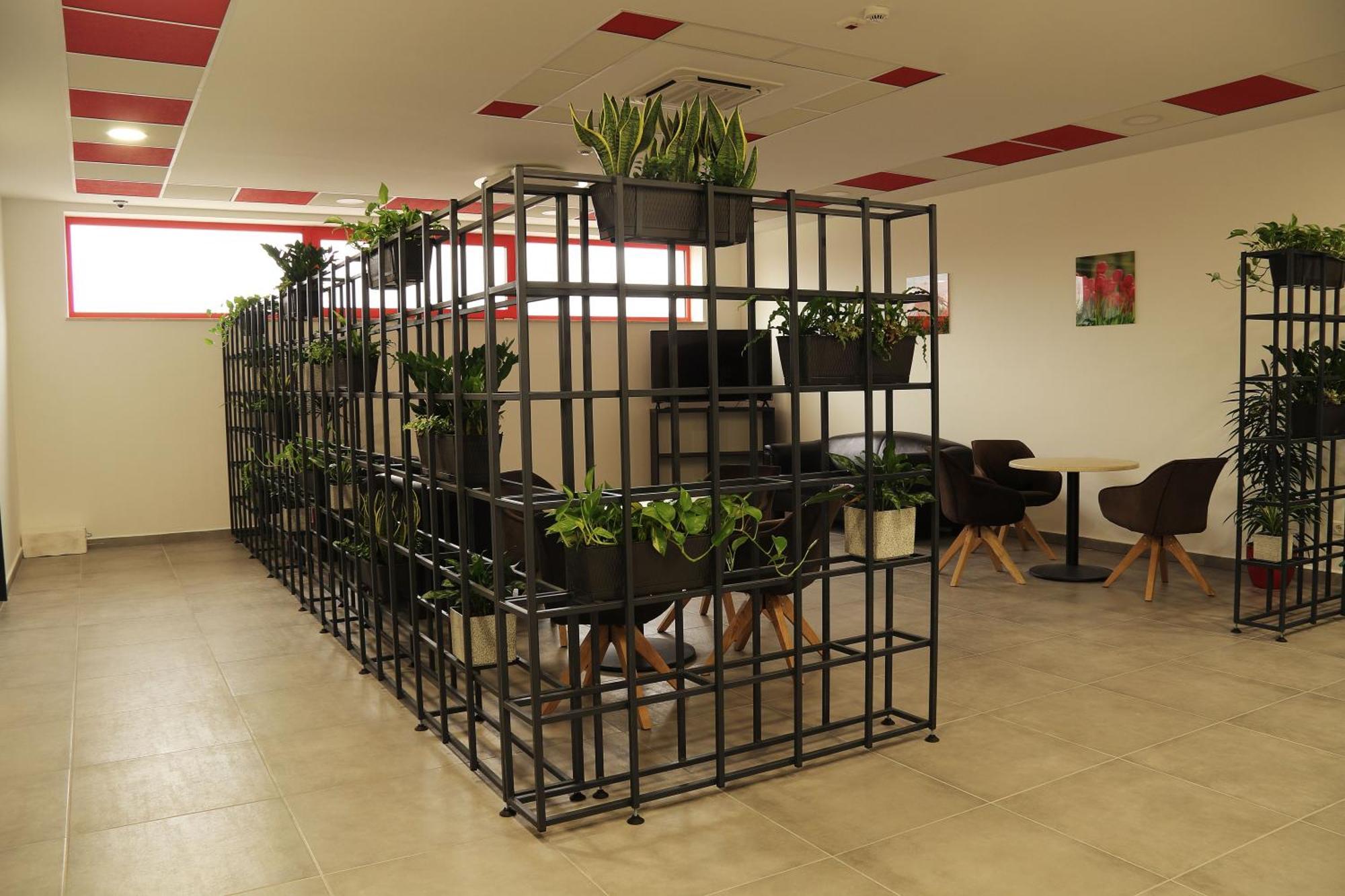 Top Hotel Vertesszolos 外观 照片