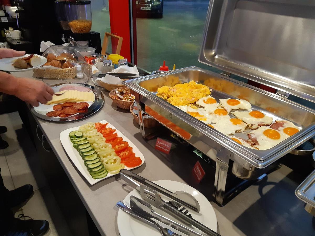 Top Hotel Vertesszolos 外观 照片
