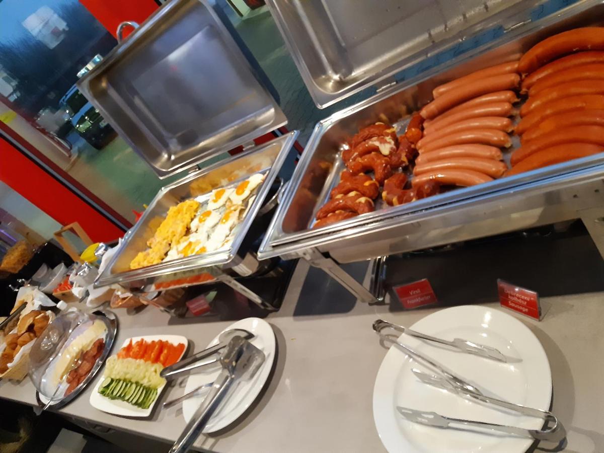 Top Hotel Vertesszolos 外观 照片